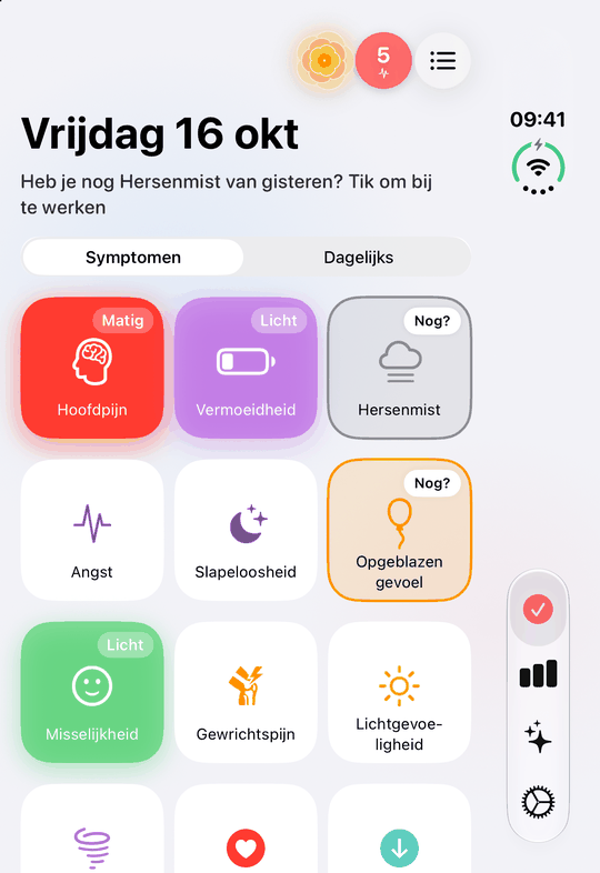 Trace Health op het buitenscherm van de dichtgeklapte iPhone Duo: de symptomen op de startpagina, met één tik vastgelegd